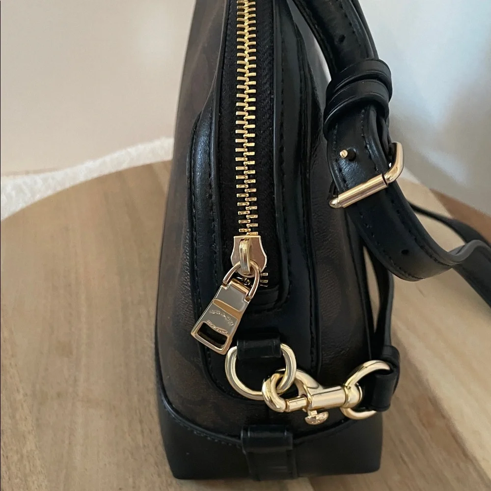 Coach Brown and Black Signature Dome Crossbody Handbag and Wallet - Picture 9 of 16